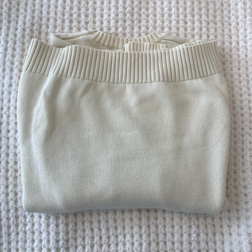 Brand New Brandy Oversized Sweater - Picture 3 of 6